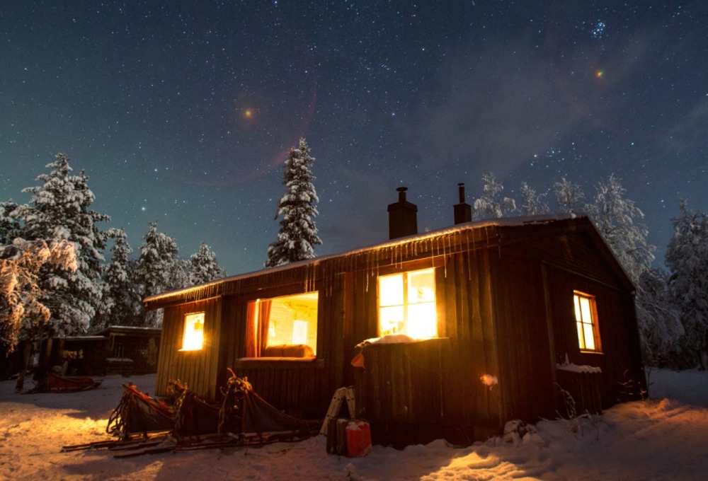 Wildnishütte Schweden Außenansicht